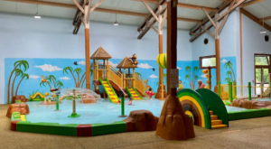 Camping le champ neuf- jeux aquatique enfant-piscine-camping