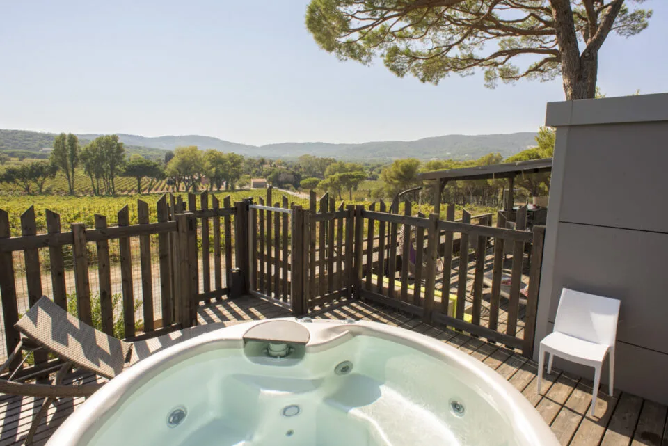 Hotel di lusso o campeggio di lusso?