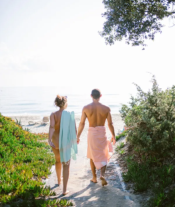 Camping naturiste en Corse : Riva Bella ou Bagheera ?